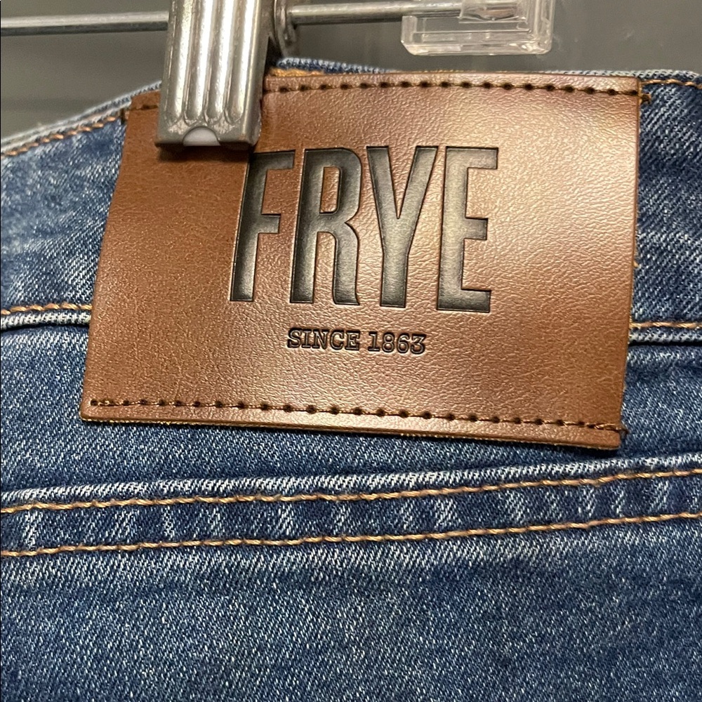 Frye High Rise Dark Blue Jeans NWT - Picture 6 of 10